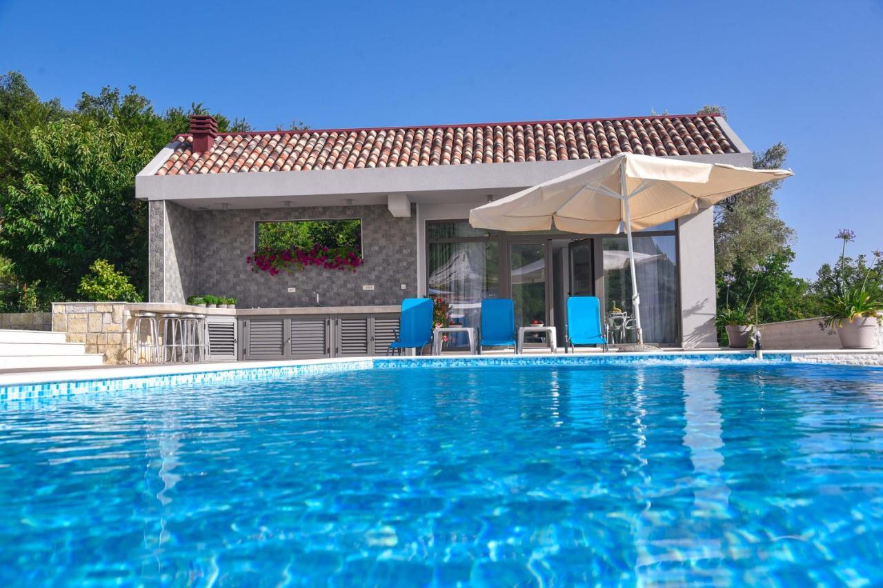 Verbalj Apartment With Swimming Pool Kotor Exterior foto